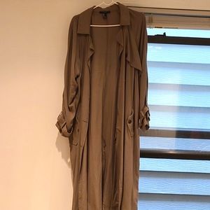 Trench coat (Forever 21)